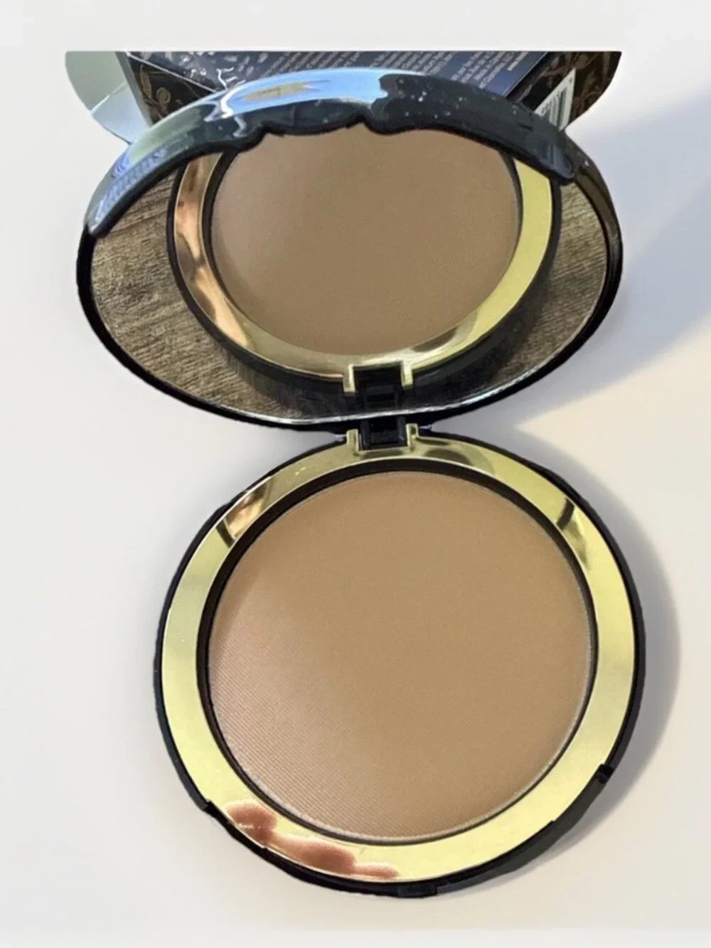 Too Faced Cocoa Powder Foundation Medium Tan New In Box Rare Discontinued HTF